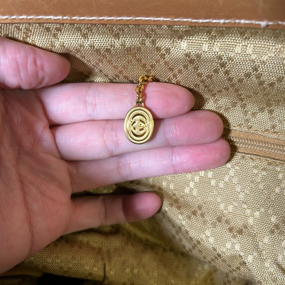 Gucci Authentic Vintage Light Tan Brown Leather Travel Weekender Duffle Hand Bag - Picture 14 of 17